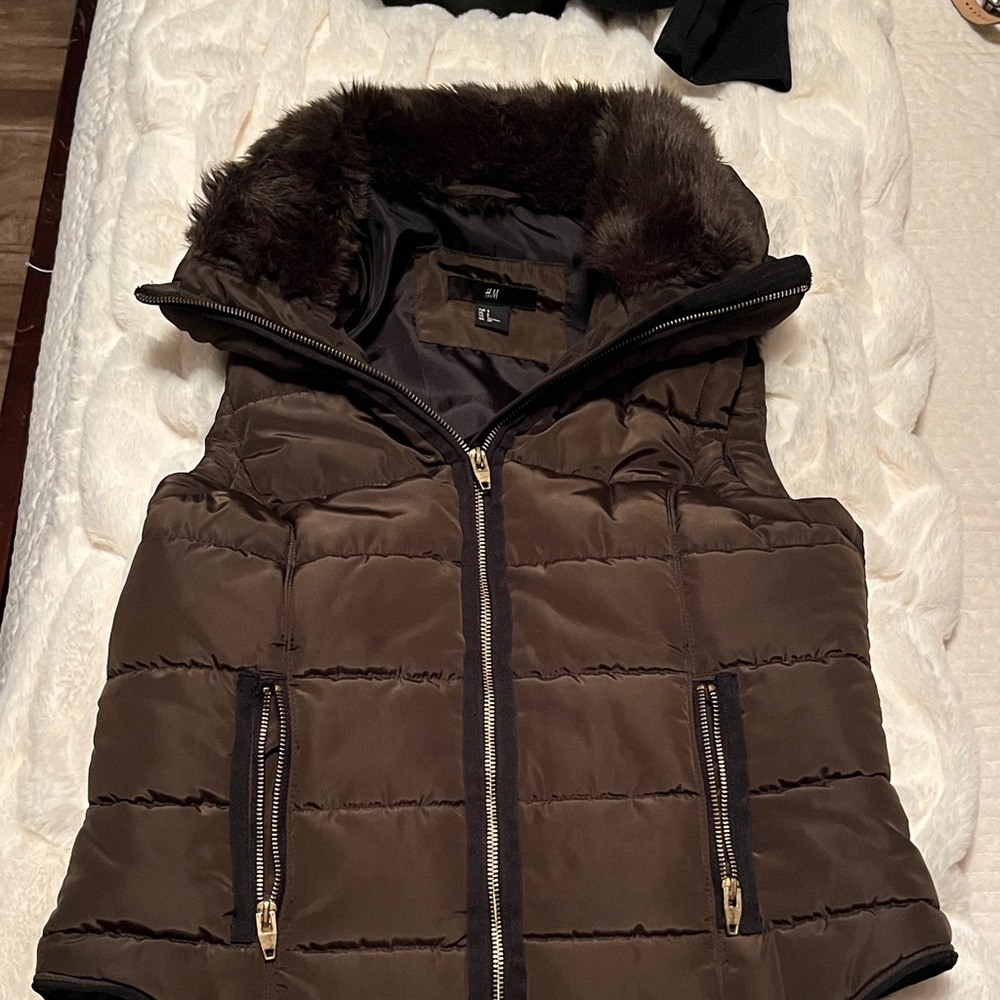 H&M Dark Brown Puffer Vest with Faux Fur